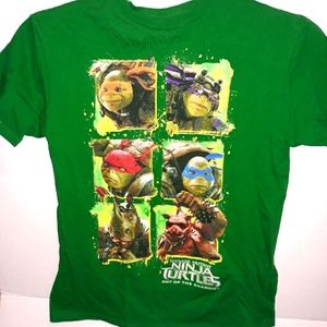 Boy's Teenage Mutant Ninja Turtles green Tee shirt  sz. L - 10/12